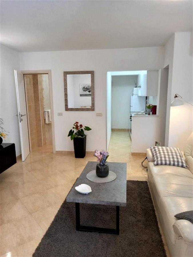 Melody Apartment Пореч Экстерьер фото